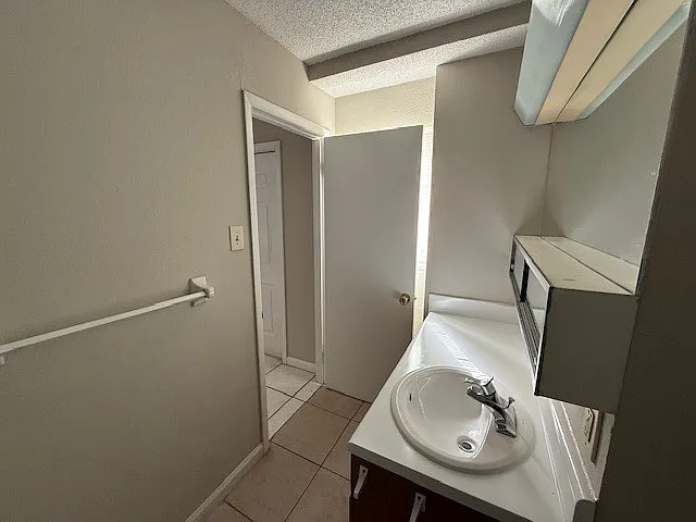 641 Powder Springs St SE — Photo 24