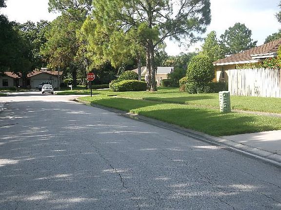 4th image of 14196 Fennsbury Dr