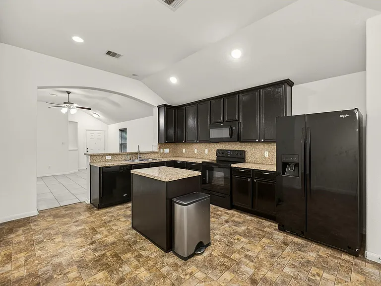 22414 Guston Hall Ln — Photo 12