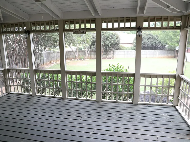 10033 Willow Cove Rd SE — Photo 28