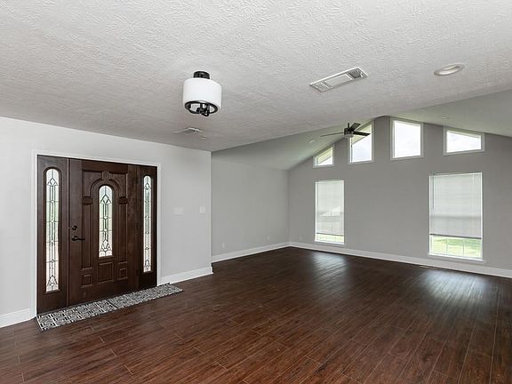 4th image of 5817 Oleander St