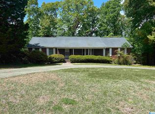 1078 Crest Rd, Leeds, AL 35094