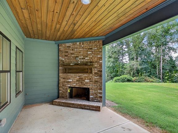 5th image of 59 Mullberry Path