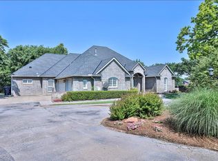 12301 Roberts Rd, Edmond, OK 73013