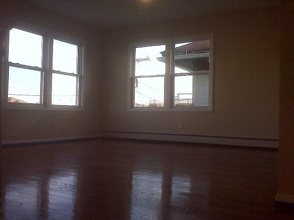 1st image of 3468 Ely Ave