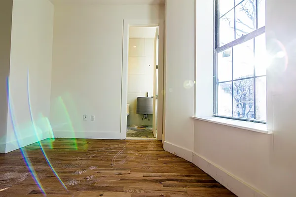 Rented by Nooklyn NYC LLC | media 47