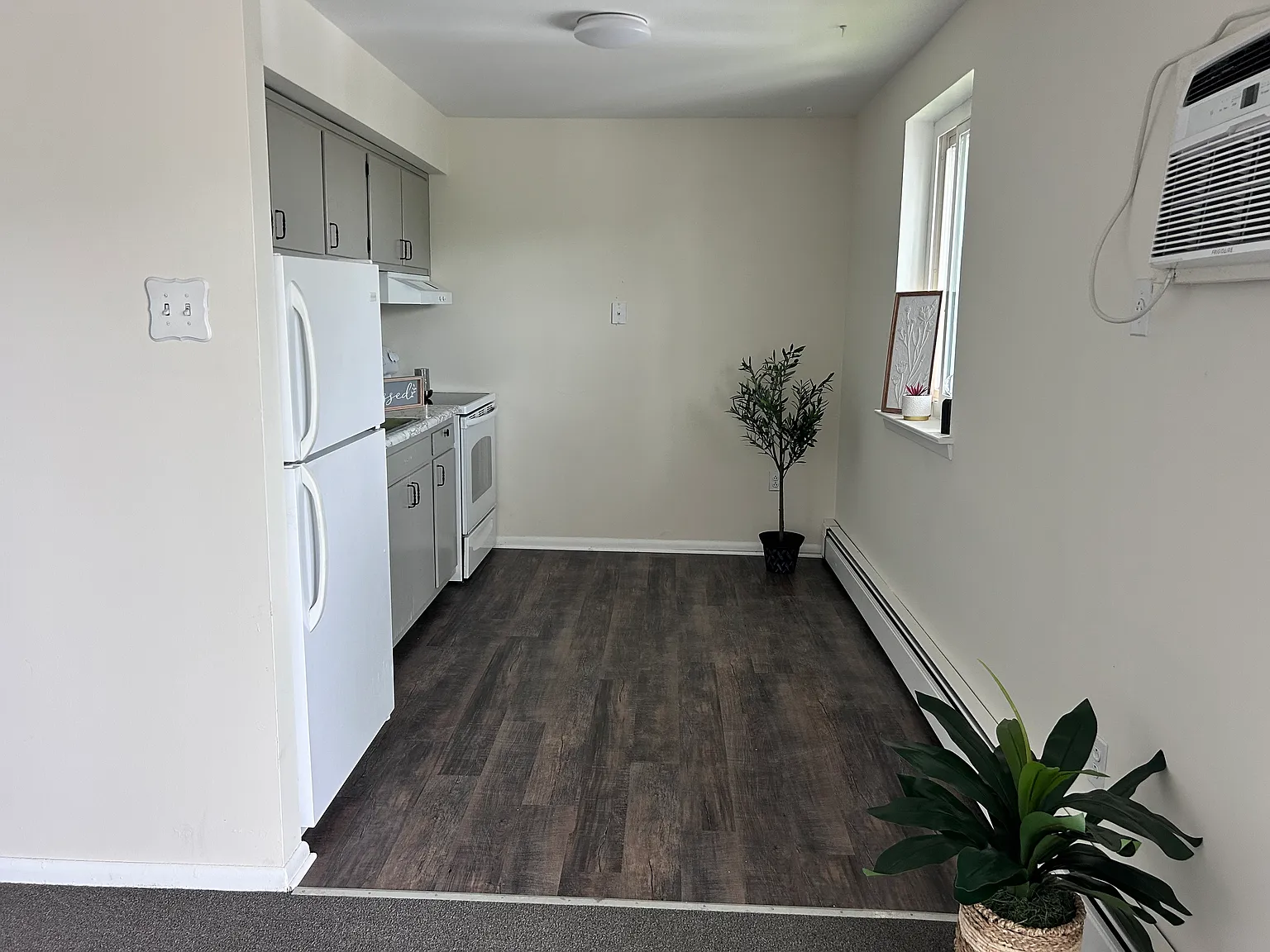 33 Sweinhart Rd — Photo 2