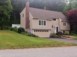 26 Tanglewood Rd, Sterling, MA 01564
