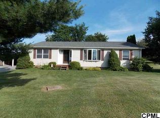 103 Springview Rd, Carlisle, PA 17015