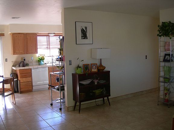 3rd image of 62075 Calle Las Sierras Ave