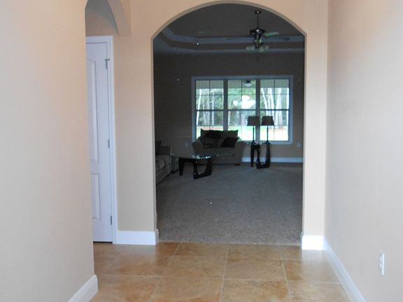 Grand Entry - Foyer