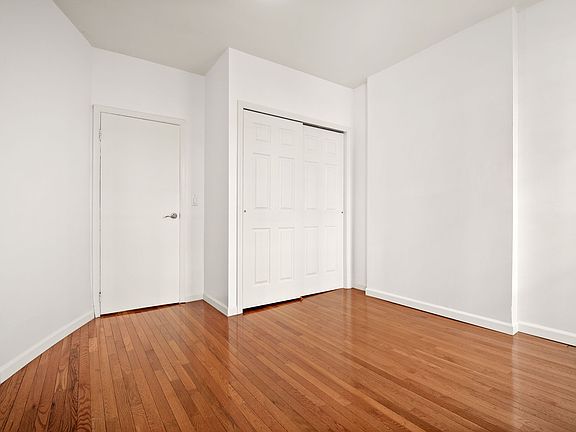 2nd image of 448 W 54th St APT 5B