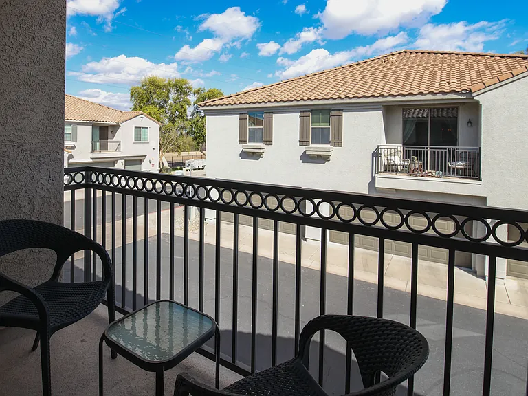 7444 S 30th Ter — Photo 18