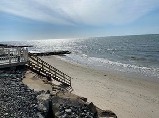 113 Old Wharf Rd, Dennis Port, MA 02639