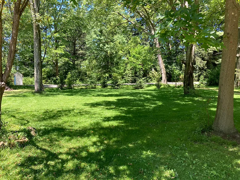156 Brent Rd — Photo 9