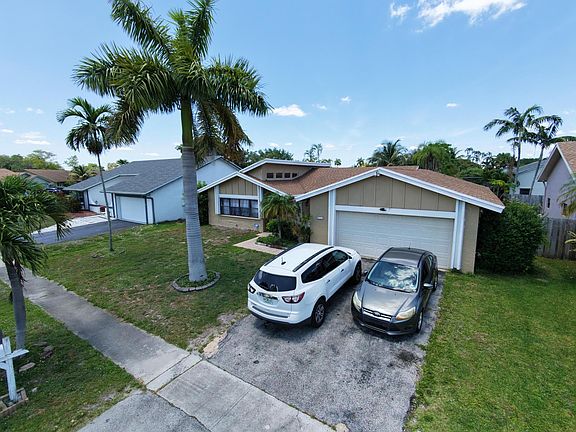 2nd image of 9711 NW 33rd Street