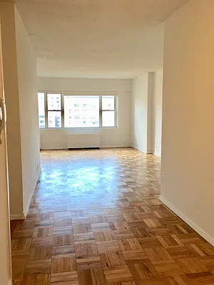 Rented by Brown Harris Stevens | media 18