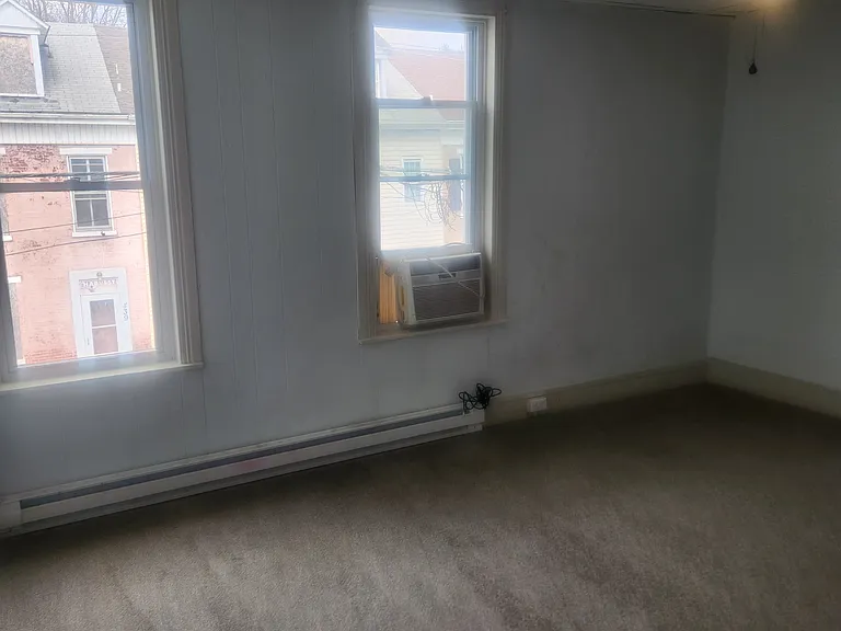 440 Walnut St — Photo 21