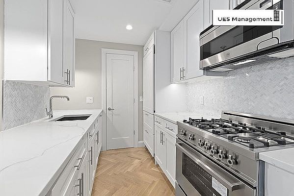 1st image of 160 E 88th St APT 12A