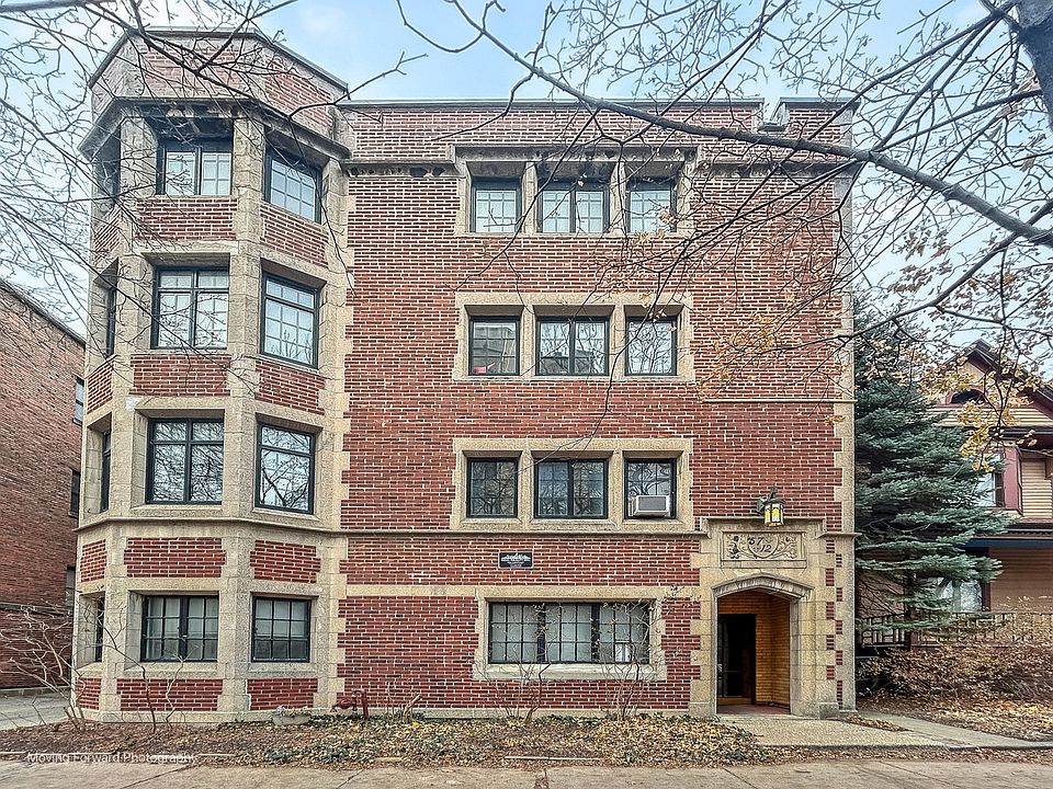 1st image of 5712 S Kenwood Ave APT 2