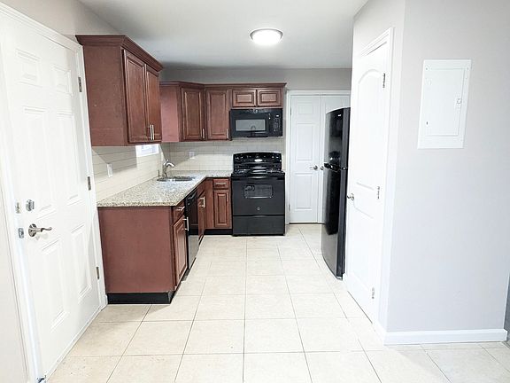 2nd image of 90 Overton Ave #C