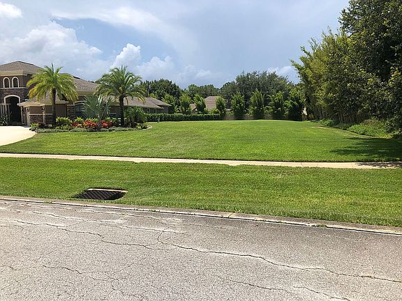 5th image of 546 Austin Dr