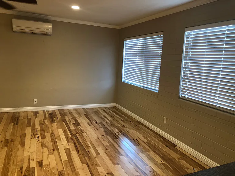 770 E Portland St #112 — Photo 5