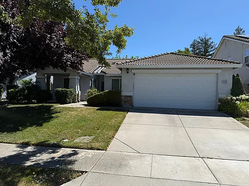 3165 Poppy St Photo 1