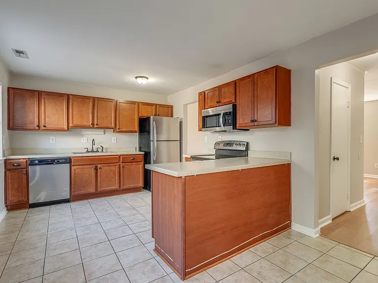 436 Peregrine St — Photo 18