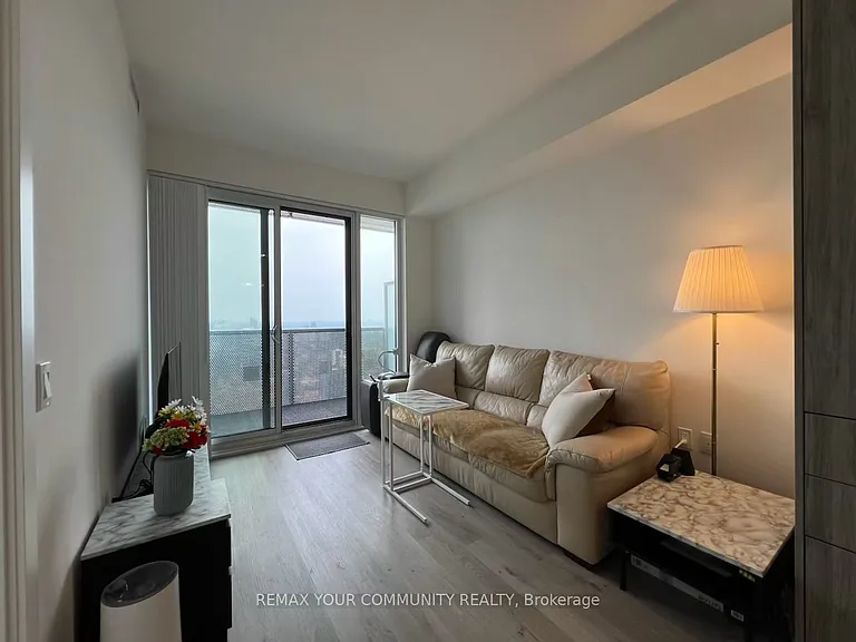 138 Downes St #7302 — Photo 17