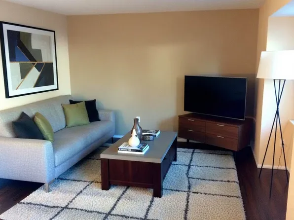 11215 Joyceton Dr, Upper Marlboro, MD 20774