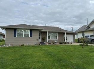 210 N Ohio St, King City, MO 64463