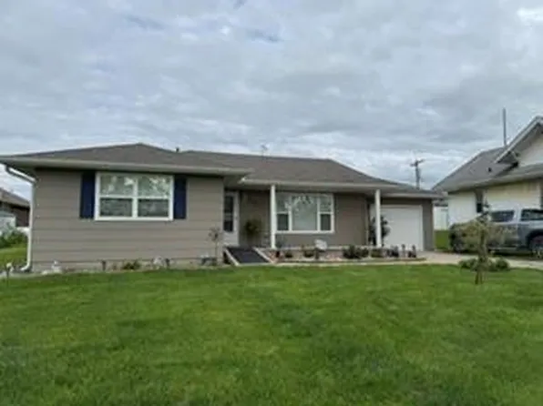 210 N Ohio St, King City, MO 64463