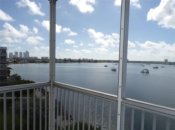 3000 Marcos Dr APT P514, Aventura, FL 33160