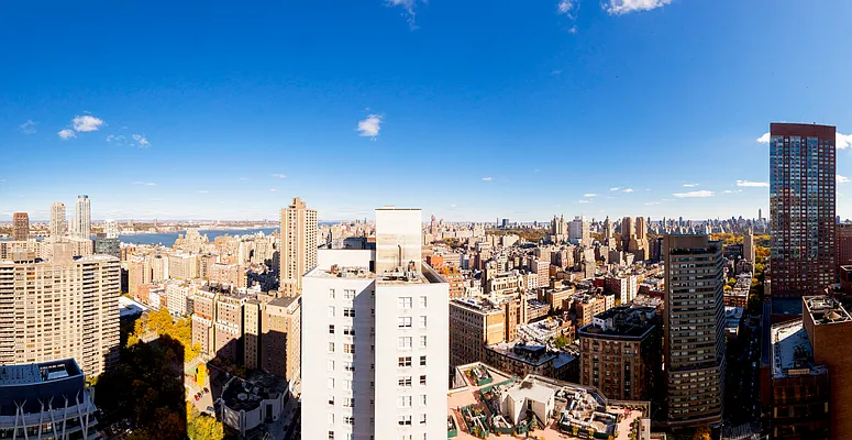 Rented by Mirador Real Estate | media 38