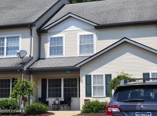 94 Sandra Lee Blvd, West Milton, PA 17886