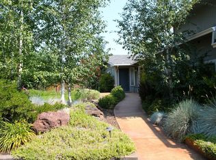 3415 Calle Vista Dr, Medford, OR