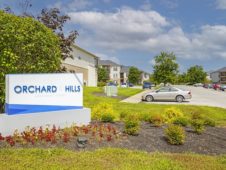 Orchard Hills Apartments — Photo 16
