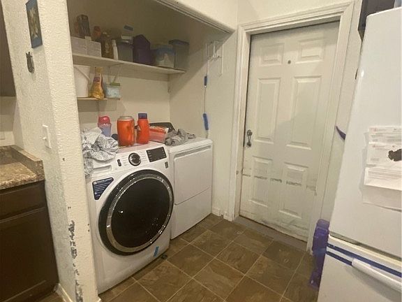4th image of 130 J V Walker St