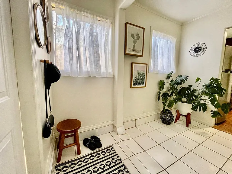 803 N Marguerita Ave — Photo 5