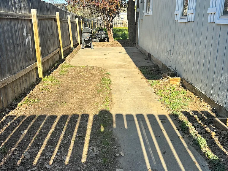 1002 Gurley Ave — Photo 15