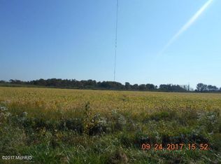 1215 W Meisenheimer Rd, Scottville, MI 49454