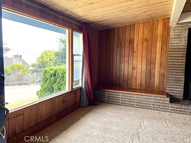 2 bed, 1353 sqft, $3,450 — Photo 3