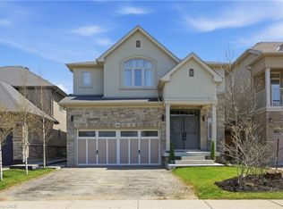 36 Pavilion Dr, Hamilton, ON L0R 1C0