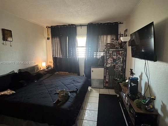 2nd image of 1430 NE 170th St APT 317