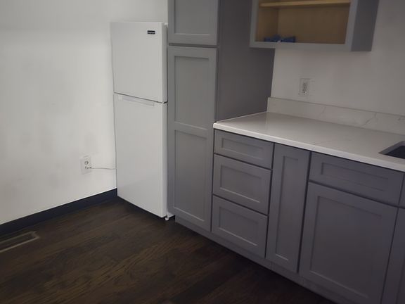 2nd image of 151 Hoosick St #1