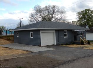 607 Ash St, Coshocton, OH 43812