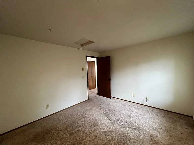 1116 E Maryland St #3 — Photo 14