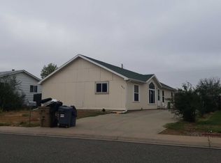 865 S 5th Ave, Brighton, CO 80601