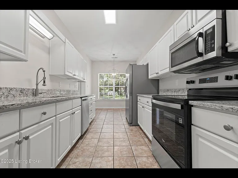 7520 Warrenton Hill Ct — Photo 8
